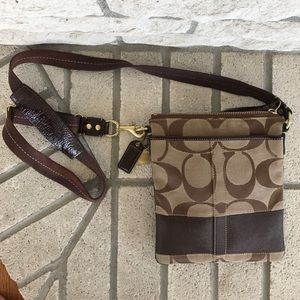 Coach classic print brown Crossbody bag