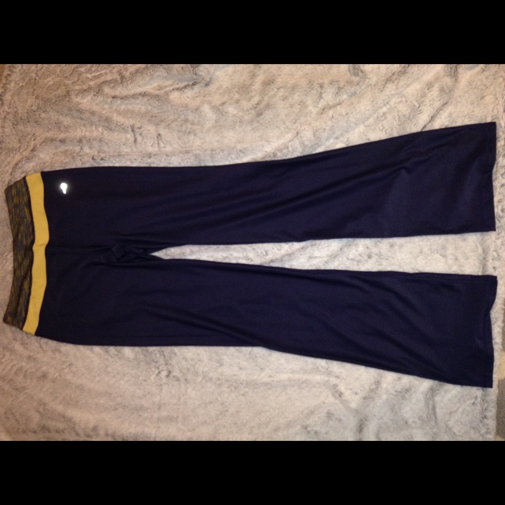 Tech Couture: Yoga Pants