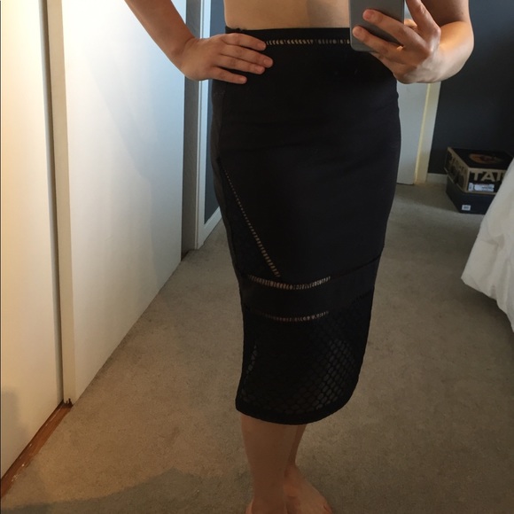 Missguided Mesh Pencil Skirt - Picture 1 of 4