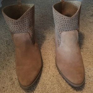 American Eagle Suede Booties