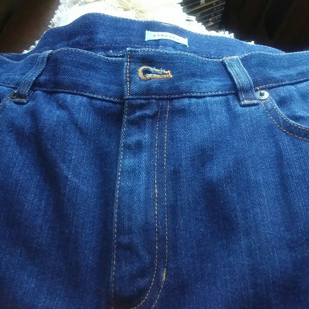 Ladies blue jeans