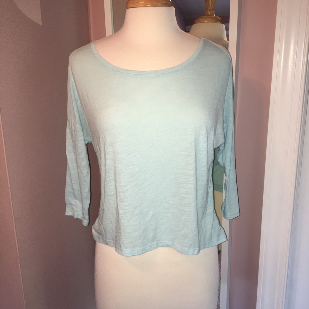 3/4 sleeve flowy top