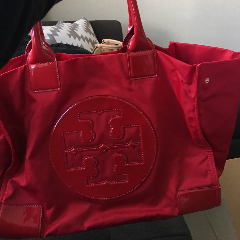 Large Tory burch tote