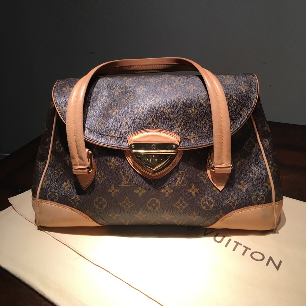 Authentic. Louis Vuitton Beverly Shoulder Bag GM