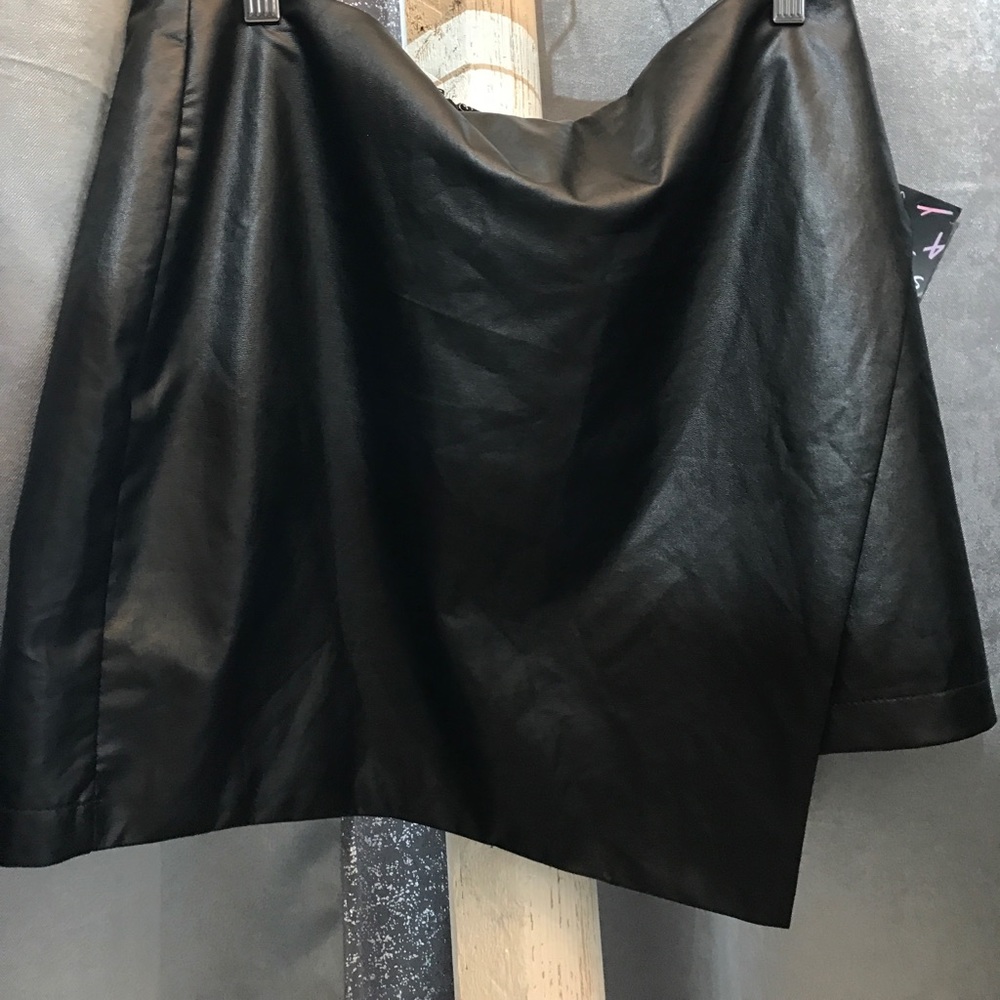 Nasty Gal Skirt - Picture 2 of 4