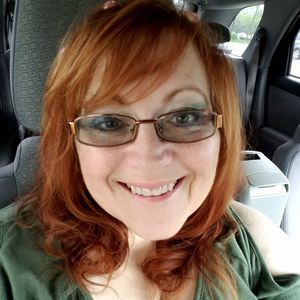 Meet your Posher, Debbie