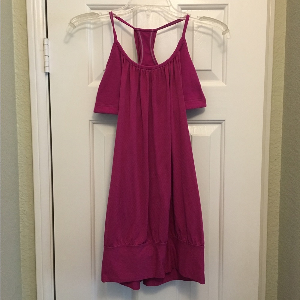 Lululemon push your limits tank.