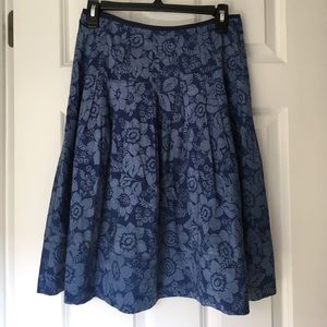 3 for $10 closet sale! New York & Co skirt