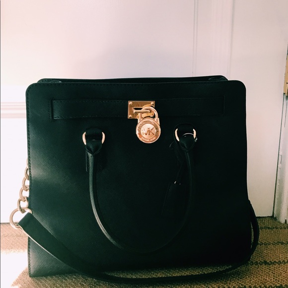 ❌SOLD❌ Black MICHEAL KORS Tote - Picture 1 of 4