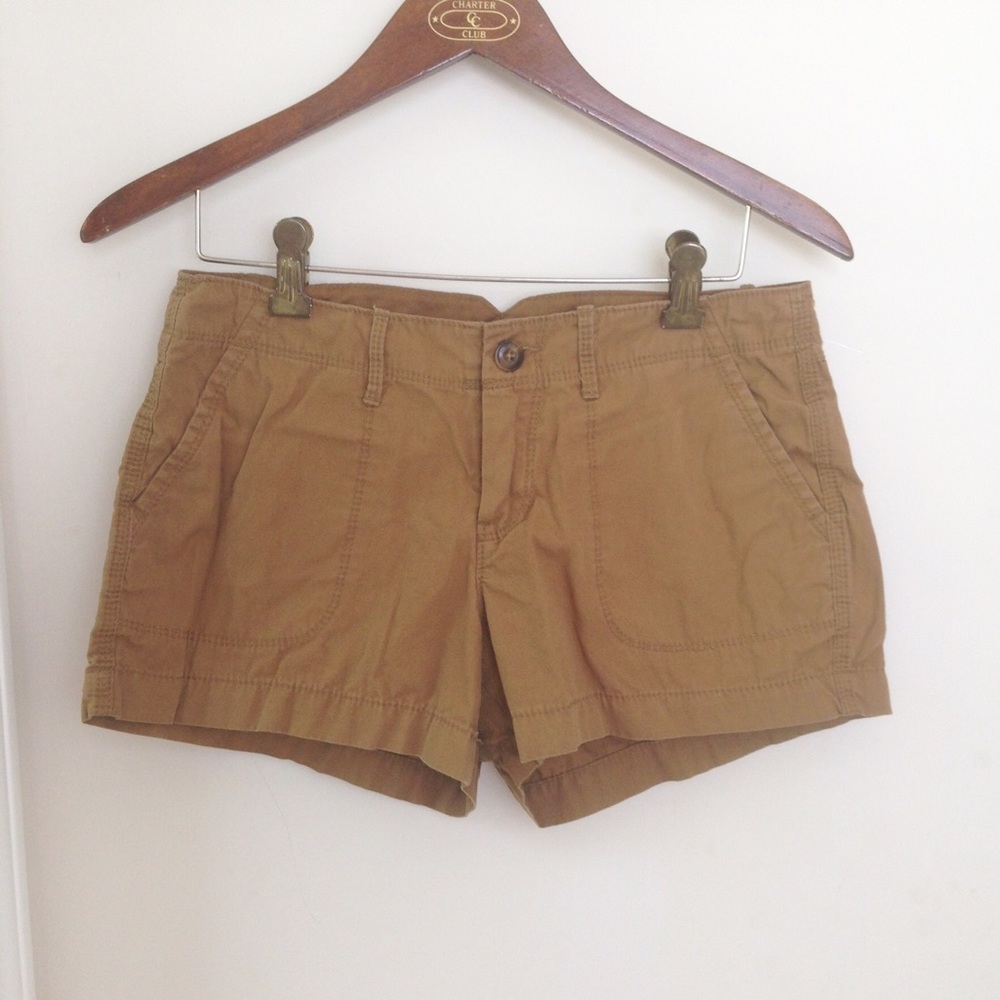 Old Navy camel shorts