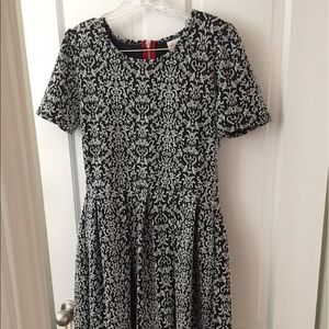 Lularoe Amelia
