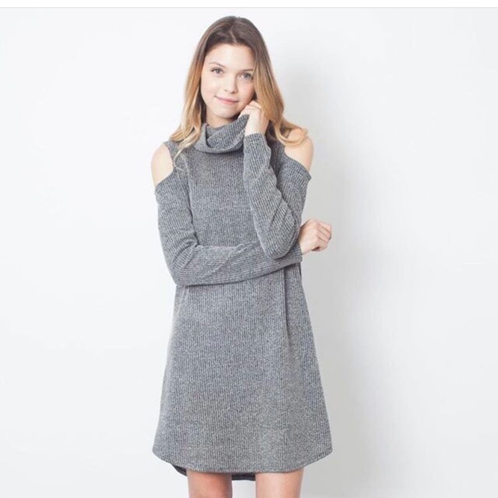 BRAND New Cold Shoulder/Crowl neck Dress