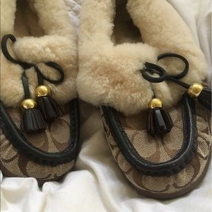Coach Fiona Fur Moccasin slippers