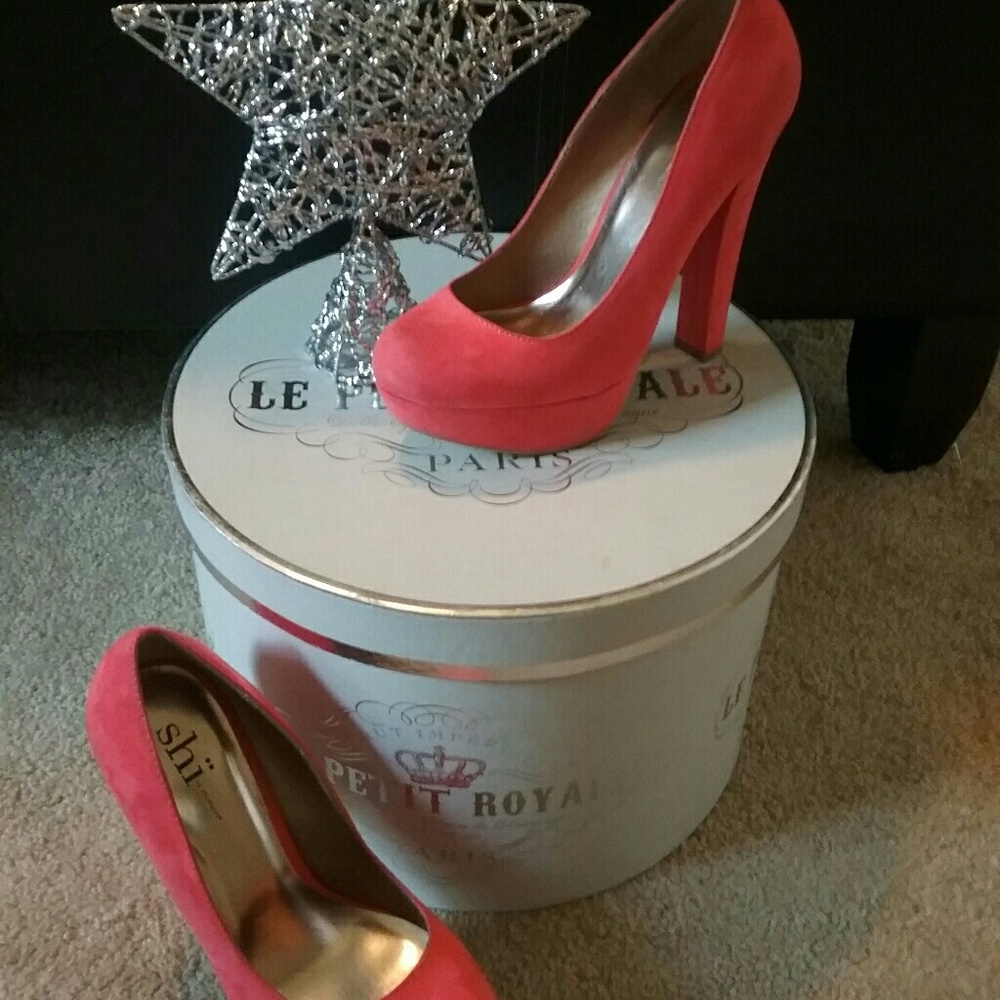 Super fly platform heels