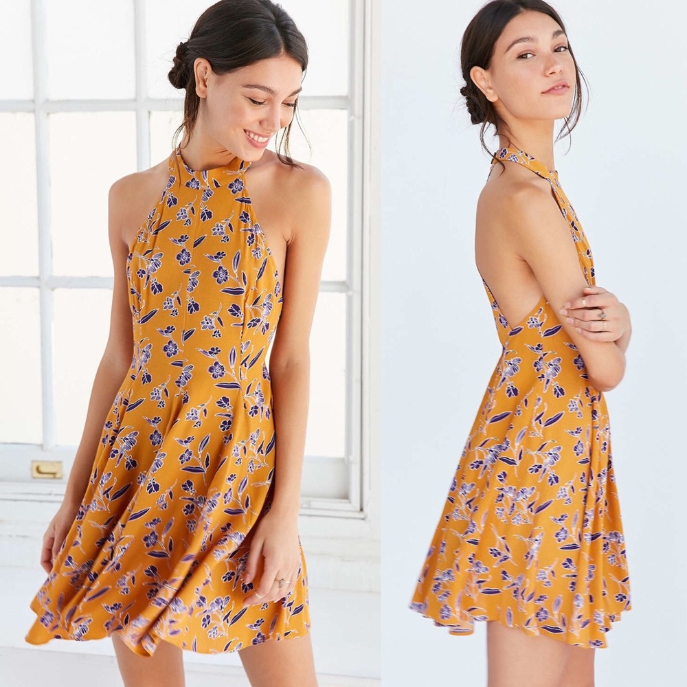 Kimchi blue tropical mock neck mini dress