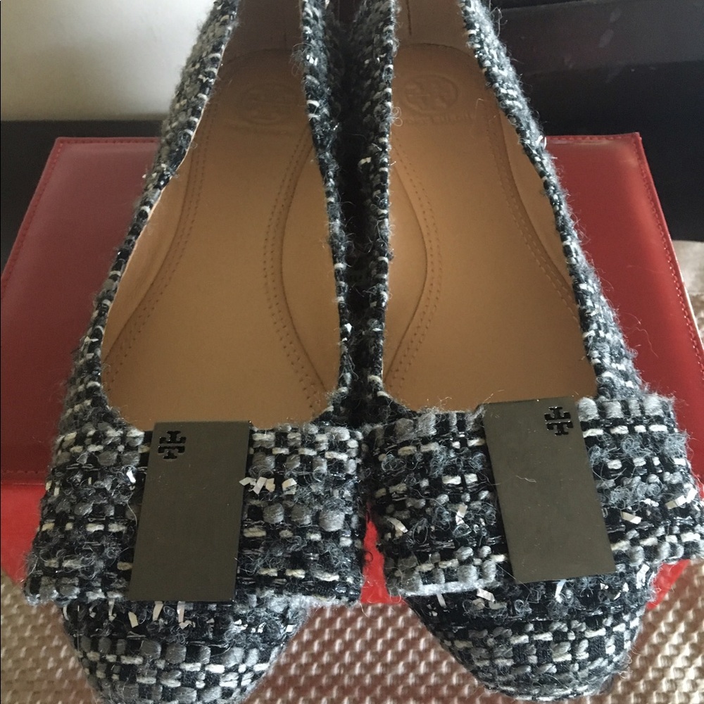 Tory burch flat shoes size 9❤️