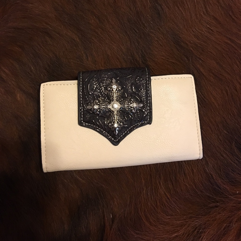 P&G western wallet tan and brown