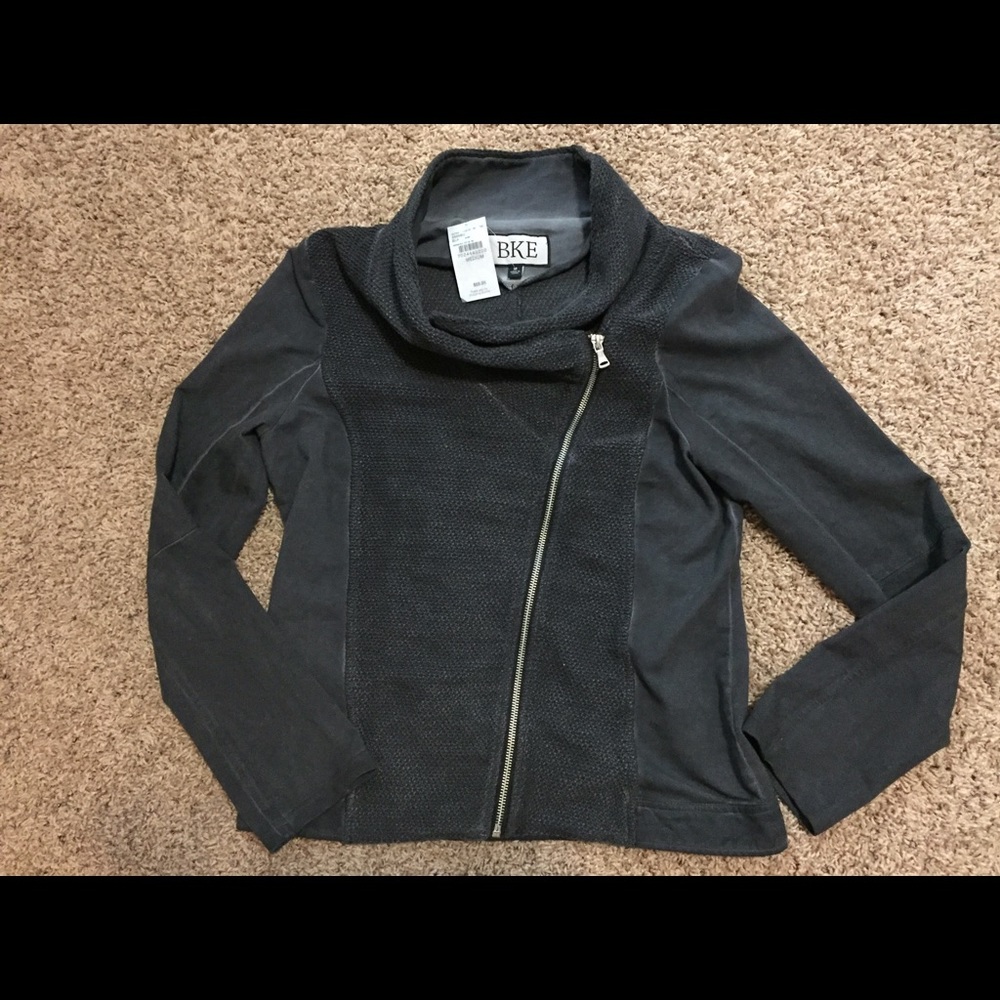 Dark grey BKE light jacket/sweater.