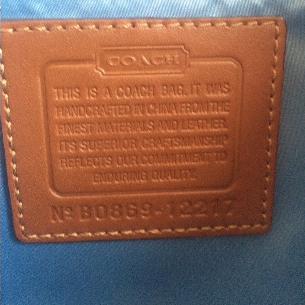 Coach purse - Picture 3 of 5