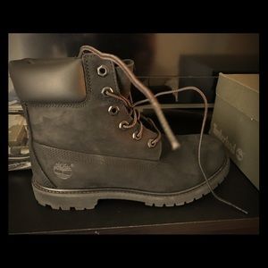 Timberlands with Cleaning kit