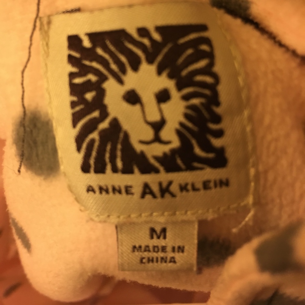 Anne Klein pajama set - Picture 2 of 2