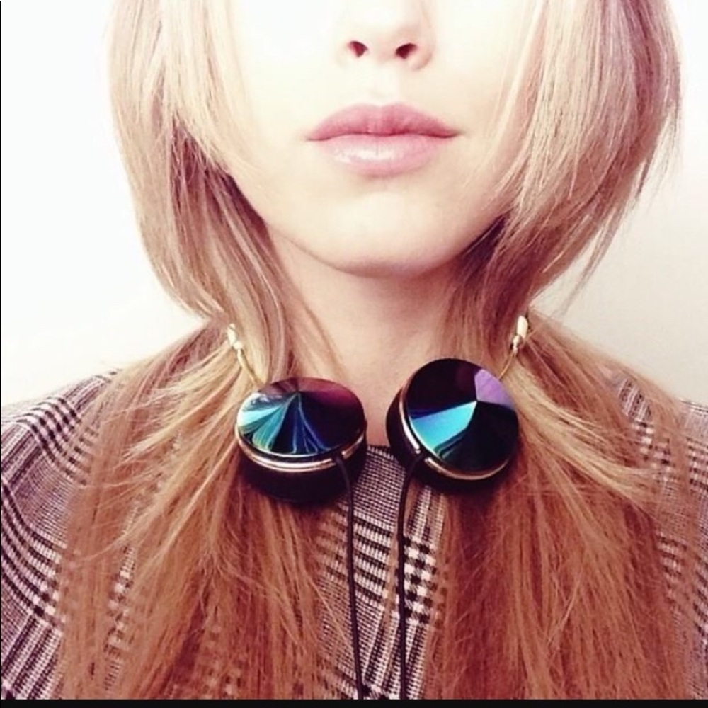 💖💝🍭💞HOST PICK💞🍭💝💖Frends headphones