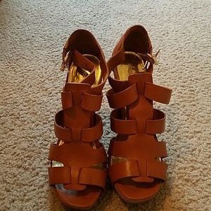 Vince Camuto sandals
