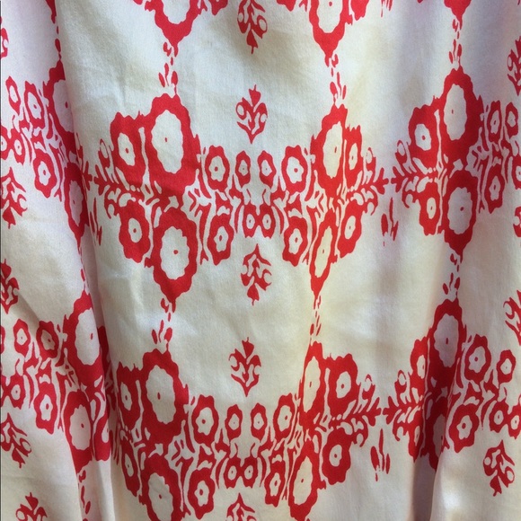 Silk Cream and Coral Red Gathered Waist Dress - Picture 3 of 7