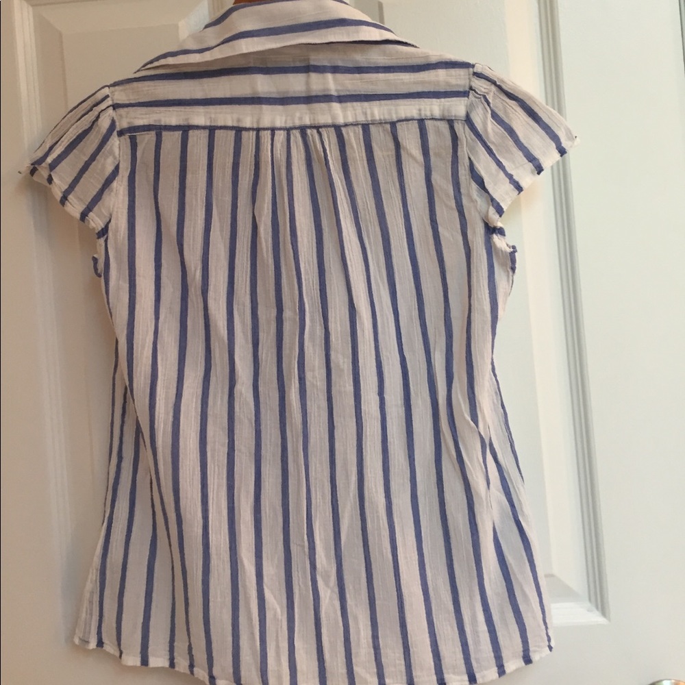 Banana republic blue white striped top - Picture 3 of 4