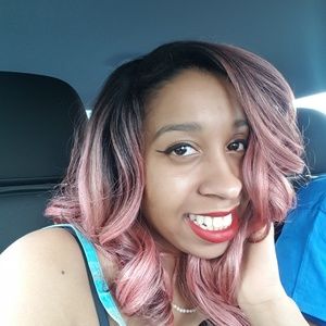 Meet your Posher, Jasmin