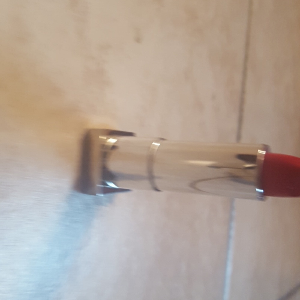 Lipstick - Picture 2 of 2