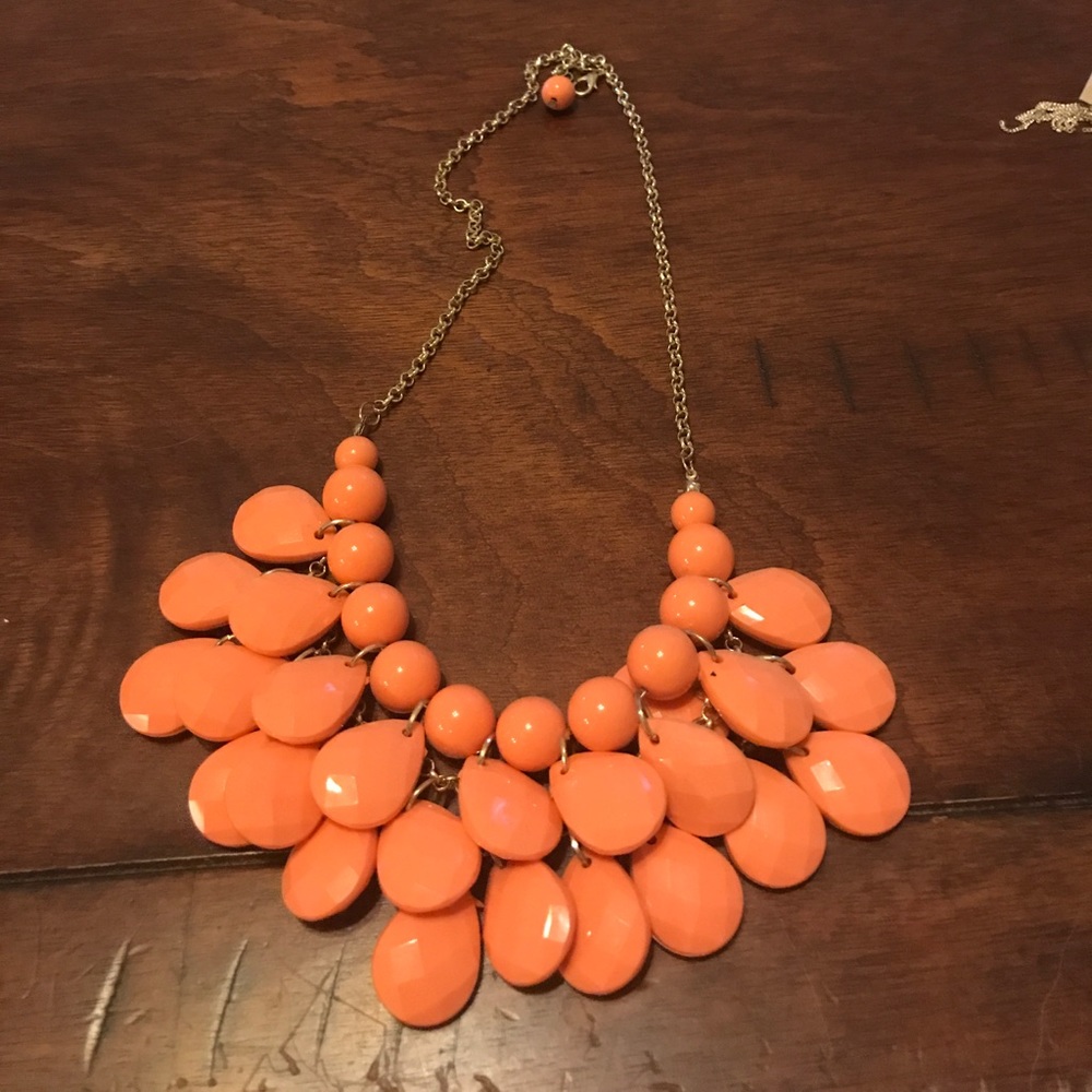 Beautiful necklace!