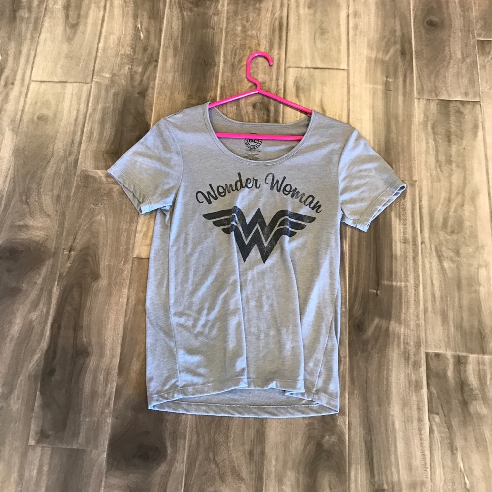 cute grey wonder woman t shirt