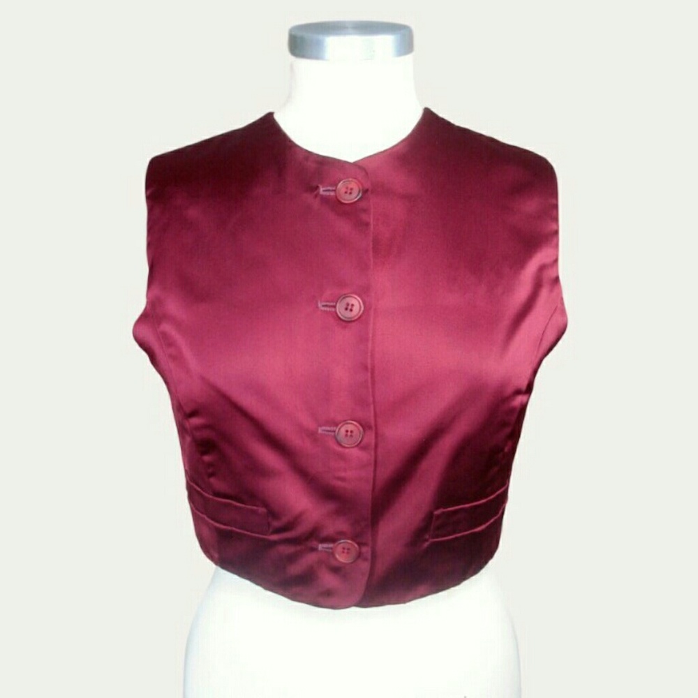 *ON HOLD* Dolce & Gabbana Satin and Lace vest - Picture 2 of 8