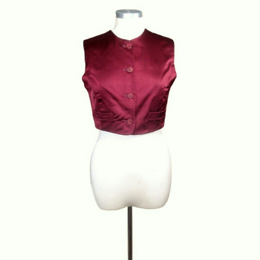 *ON HOLD* Dolce & Gabbana Satin and Lace vest - Picture 8 of 8