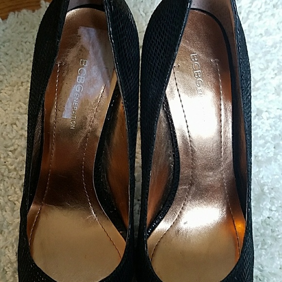 SOLD OUT - BCBGeneration Faux Snake Shoes - Picture 6 of 7