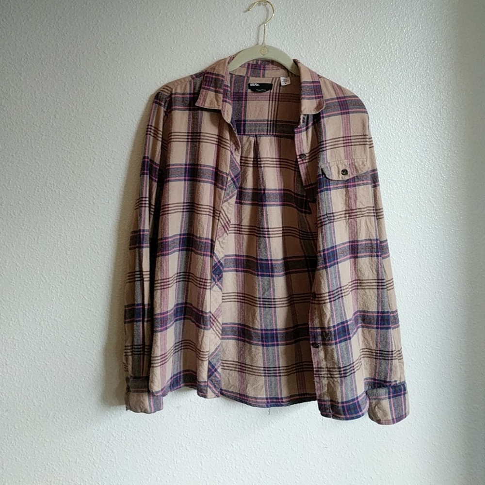 Flannel shirt