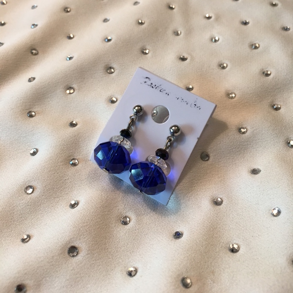 Germany Swarovski-style Crystal Dangling Earrings