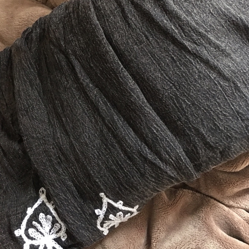 Only 1X left!! Black Denim Embroidered Midi - Picture 4 of 4