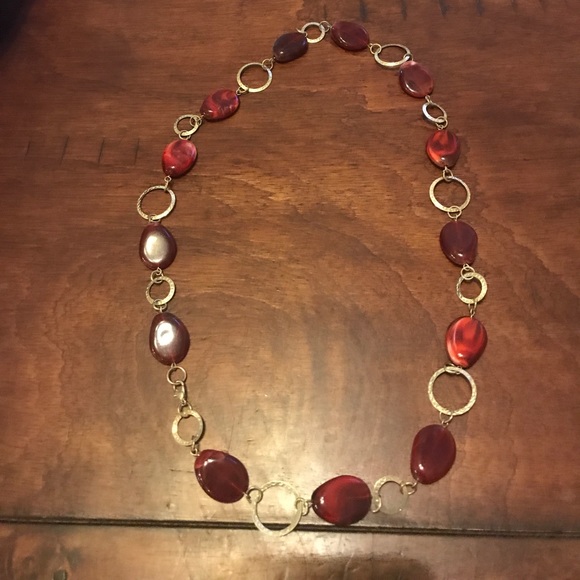 Red and gold necklace!!! - Picture 1 of 2
