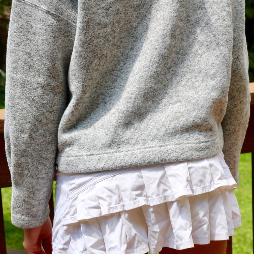 Fabletics half zip pull over - Picture 3 of 7