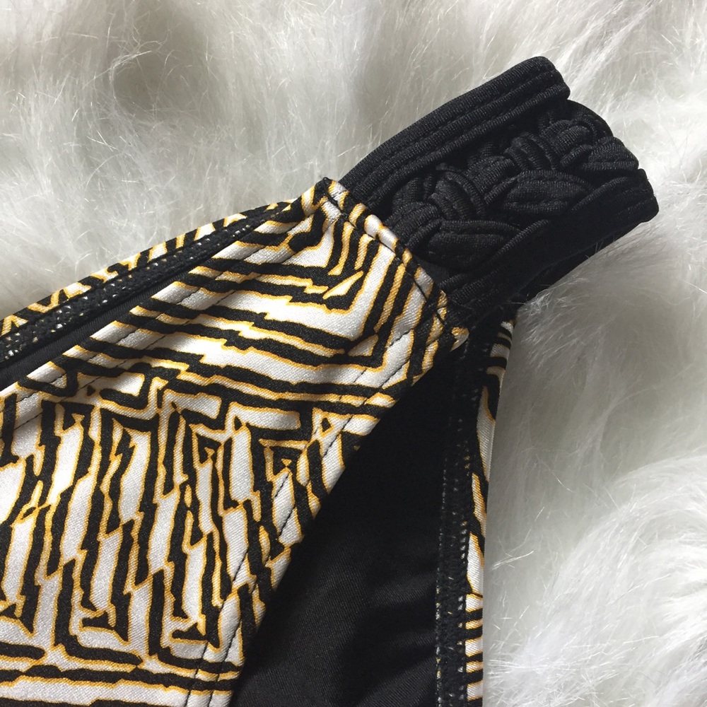 Aztec Print Bikini - Picture 4 of 4