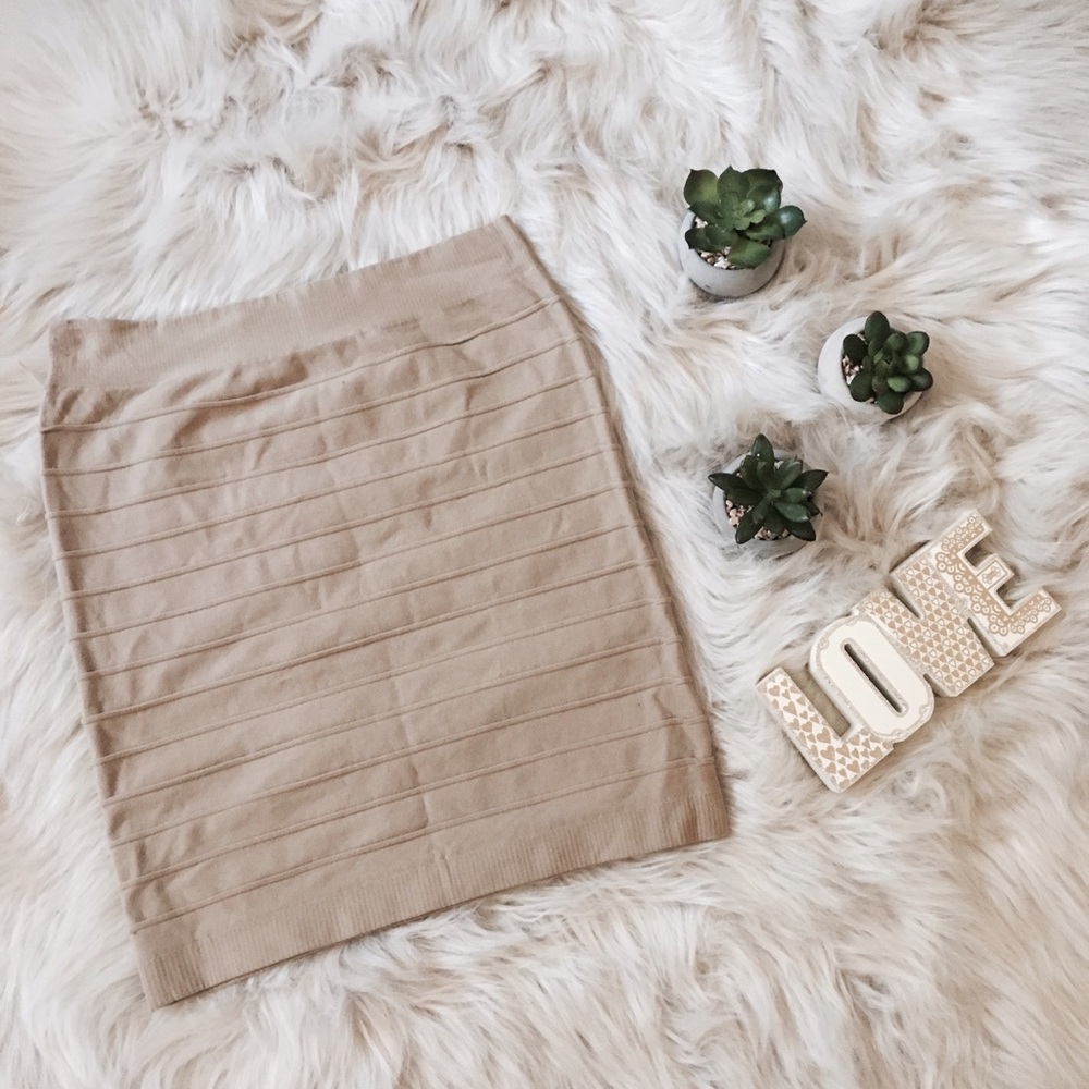 [Event] Stripe tan banded skirt 🎀