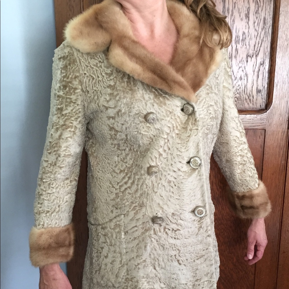 Vintage "Harlot Fur" jacket with fur trim