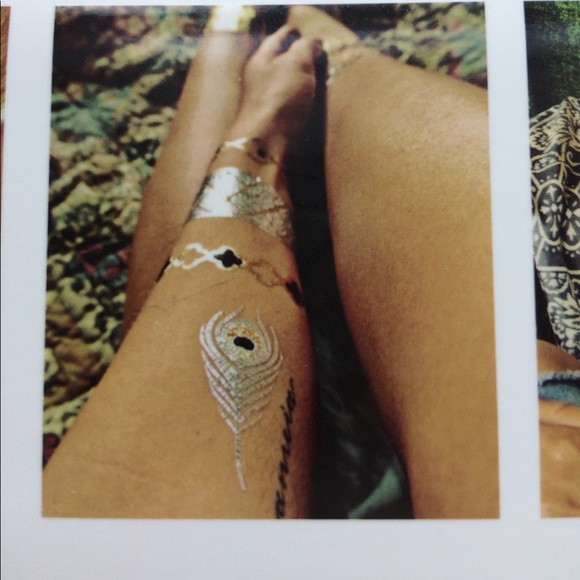 Sofia Gypsy-Chic Flash Tattoos - Picture 4 of 8