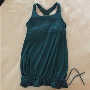 Athleta exercise top