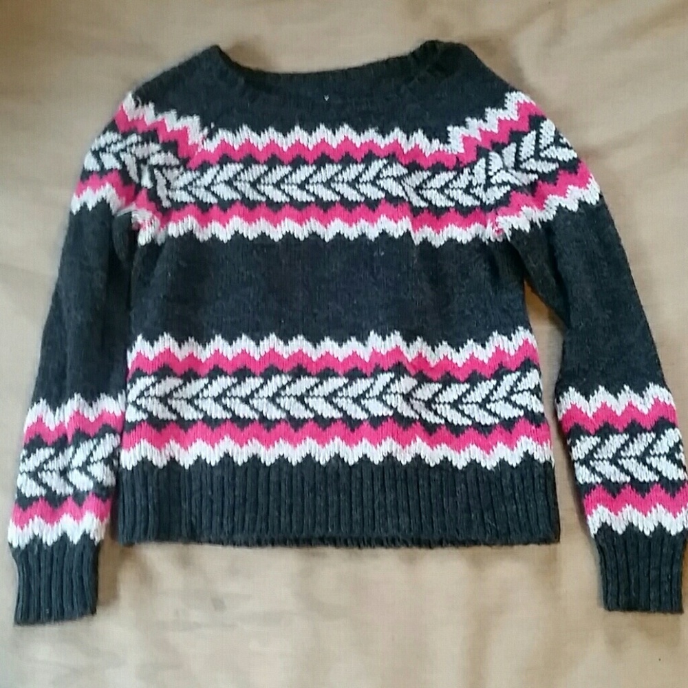 American Eagle Sweater