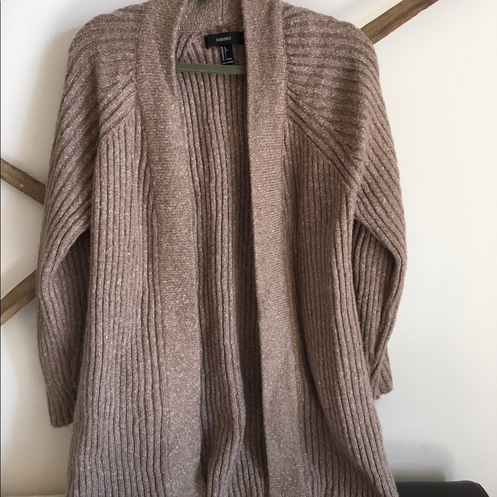 Oversized brown sweater