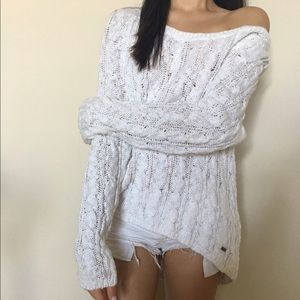 Abercrombie & Fitch White Sweater