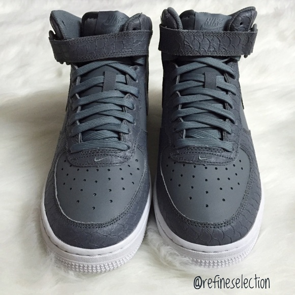 Nike Air Force 1 Mid LV8 GS Cool Grey Sneakers - Picture 5 of 7